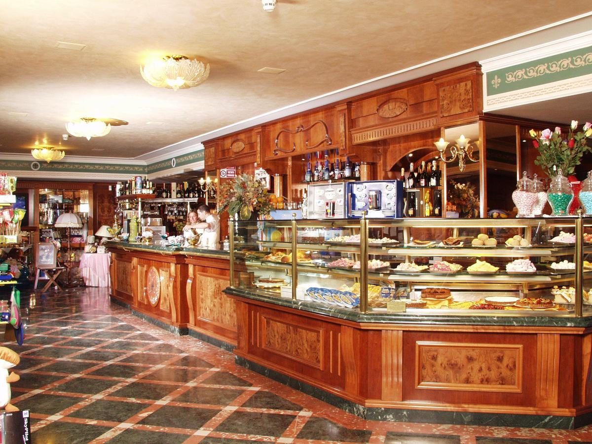Al Boschetto Hotel Castel Volturno Kültér fotó
